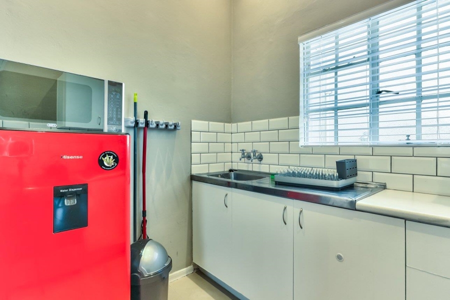 To Let 1 Bedroom Property for Rent in Cape Town City Centre Western Cape